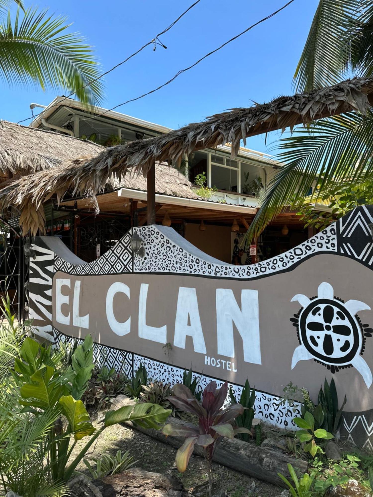 El Clan Hostel Puerto Viejo de Talamanca Экстерьер фото