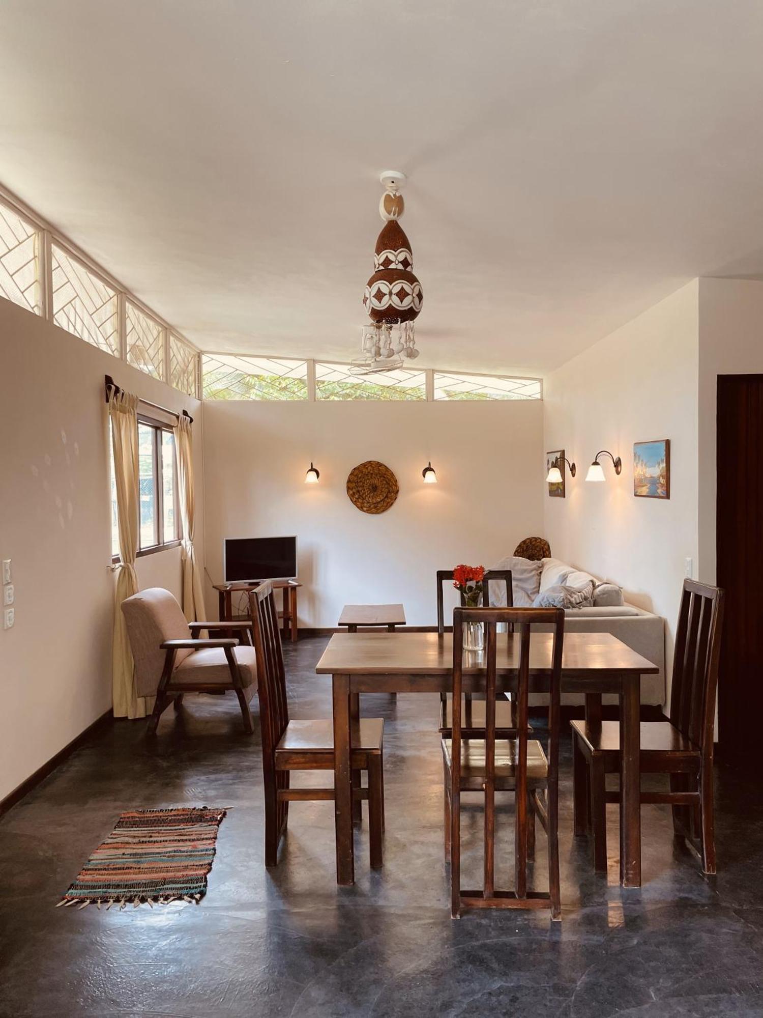 El Clan Hostel Puerto Viejo de Talamanca Экстерьер фото
