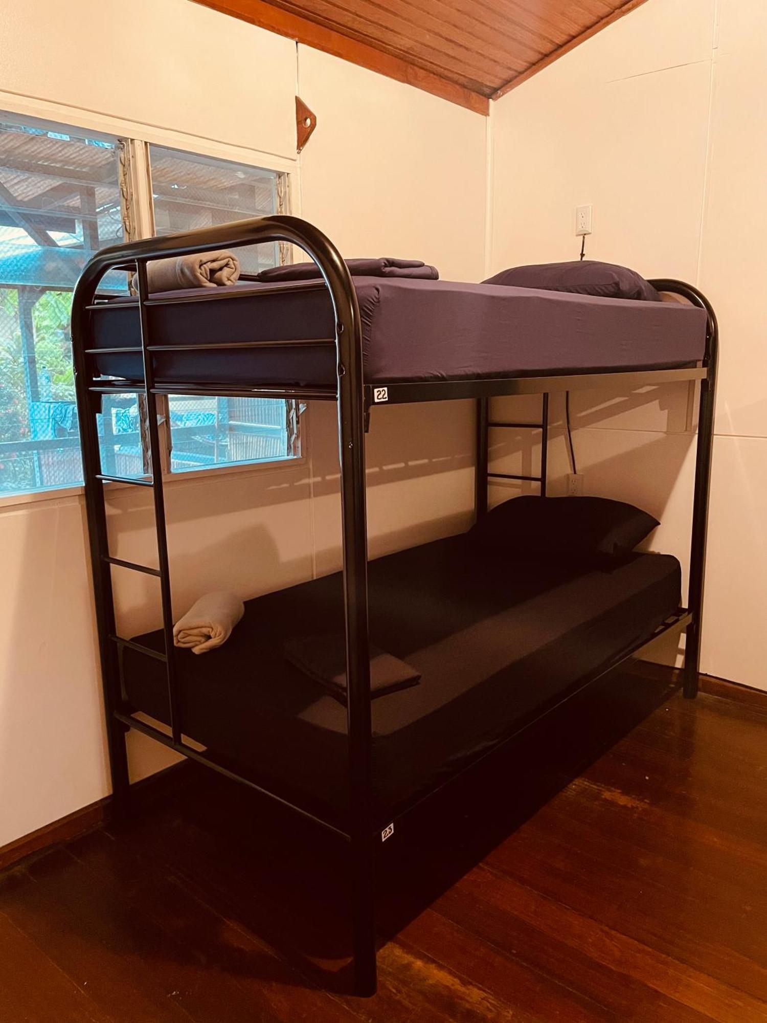 El Clan Hostel Puerto Viejo de Talamanca Экстерьер фото