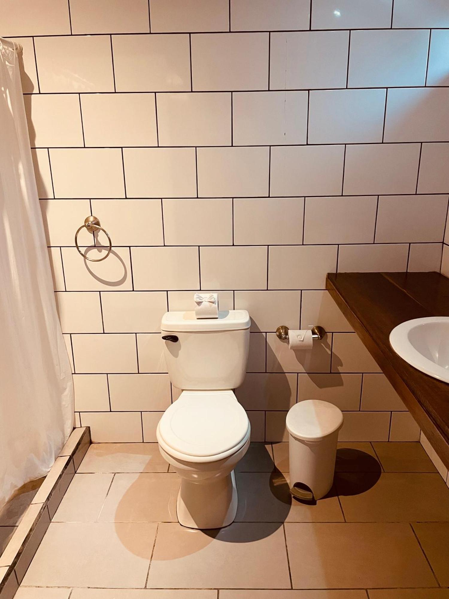 El Clan Hostel Puerto Viejo de Talamanca Экстерьер фото
